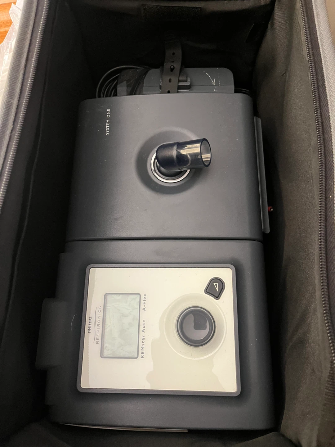 Philips Respironics REMstar CPAP Machine with Mask and Hose