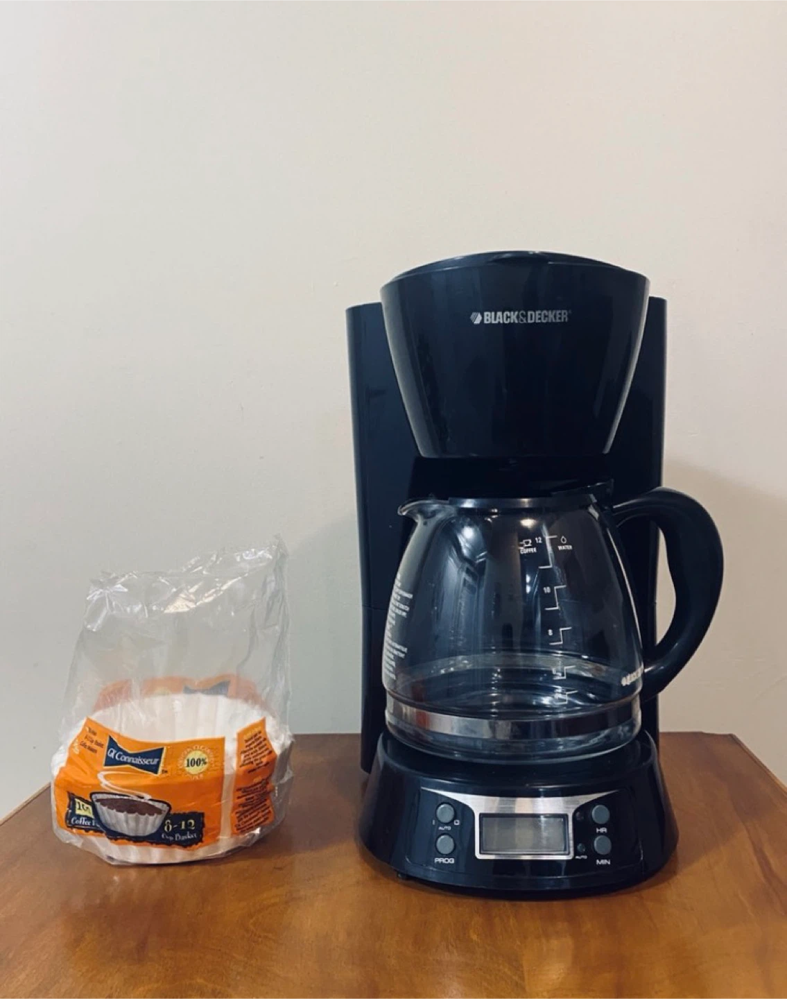 Black & Decker 12-Cup Drip Coffee Maker – Tested & Working