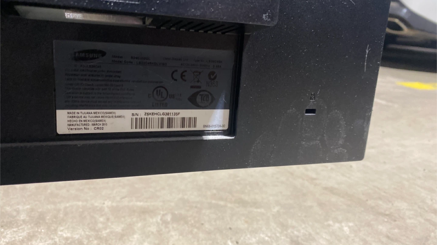 Samsung S24C450 24" Monitor - photo 3