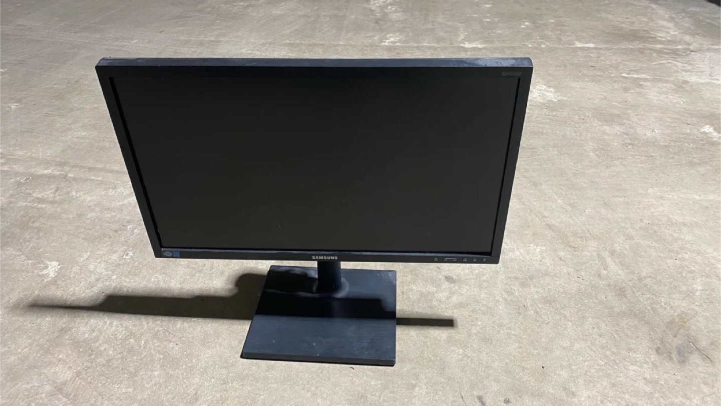 Samsung S24C450 24" Monitor