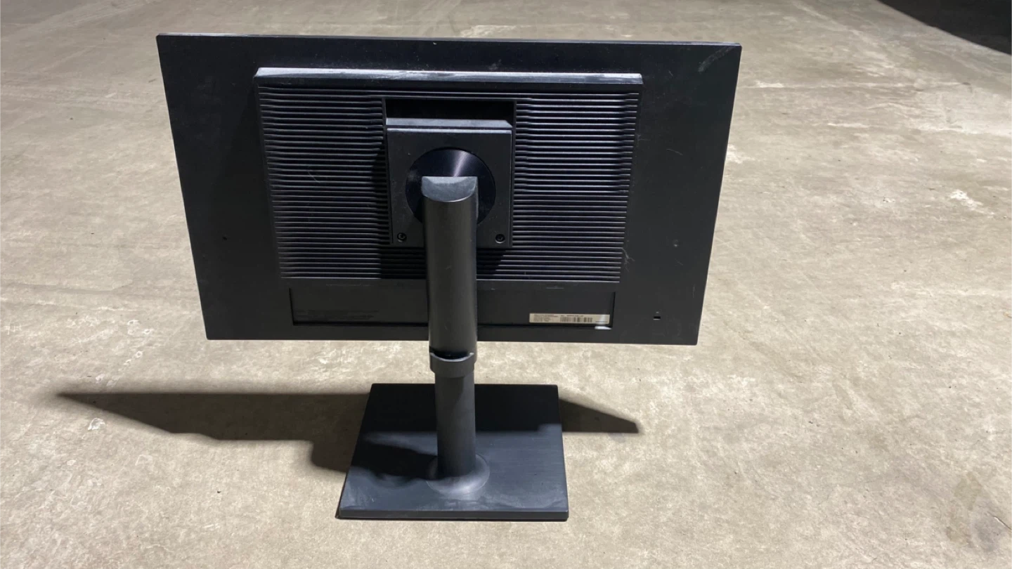 Samsung S24C450 24" Monitor - photo 2