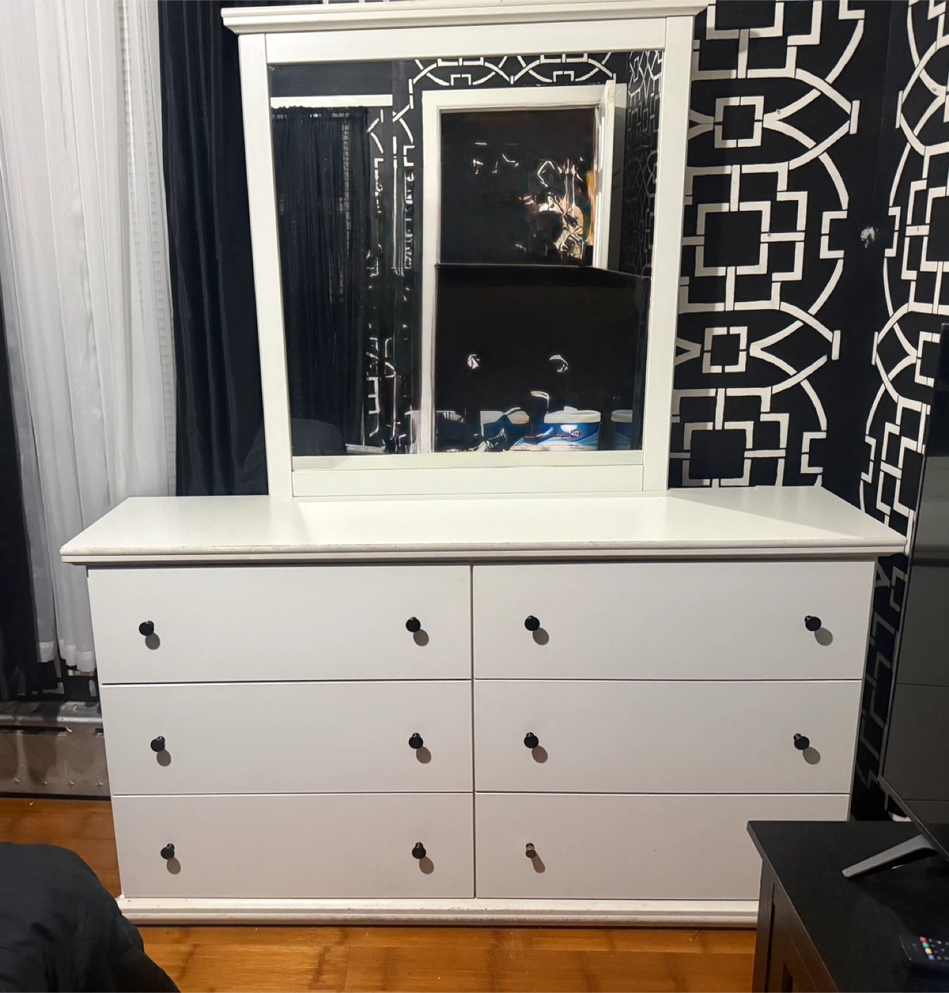White Dresser with Mirror