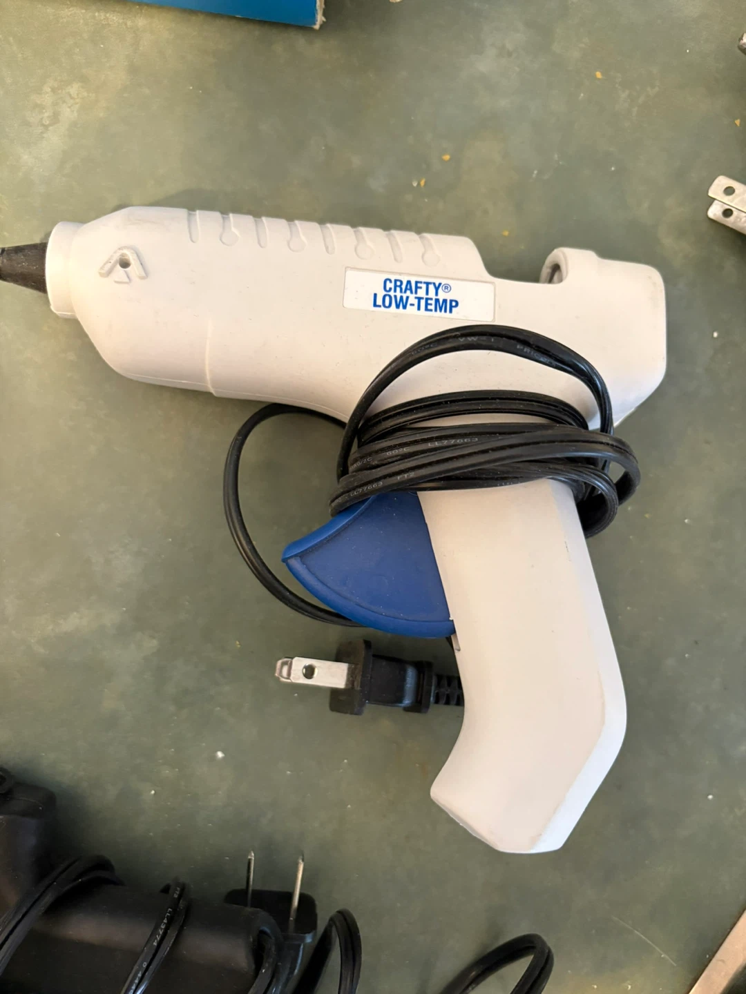Bostik 260 Electric Glue Gun - photo 4