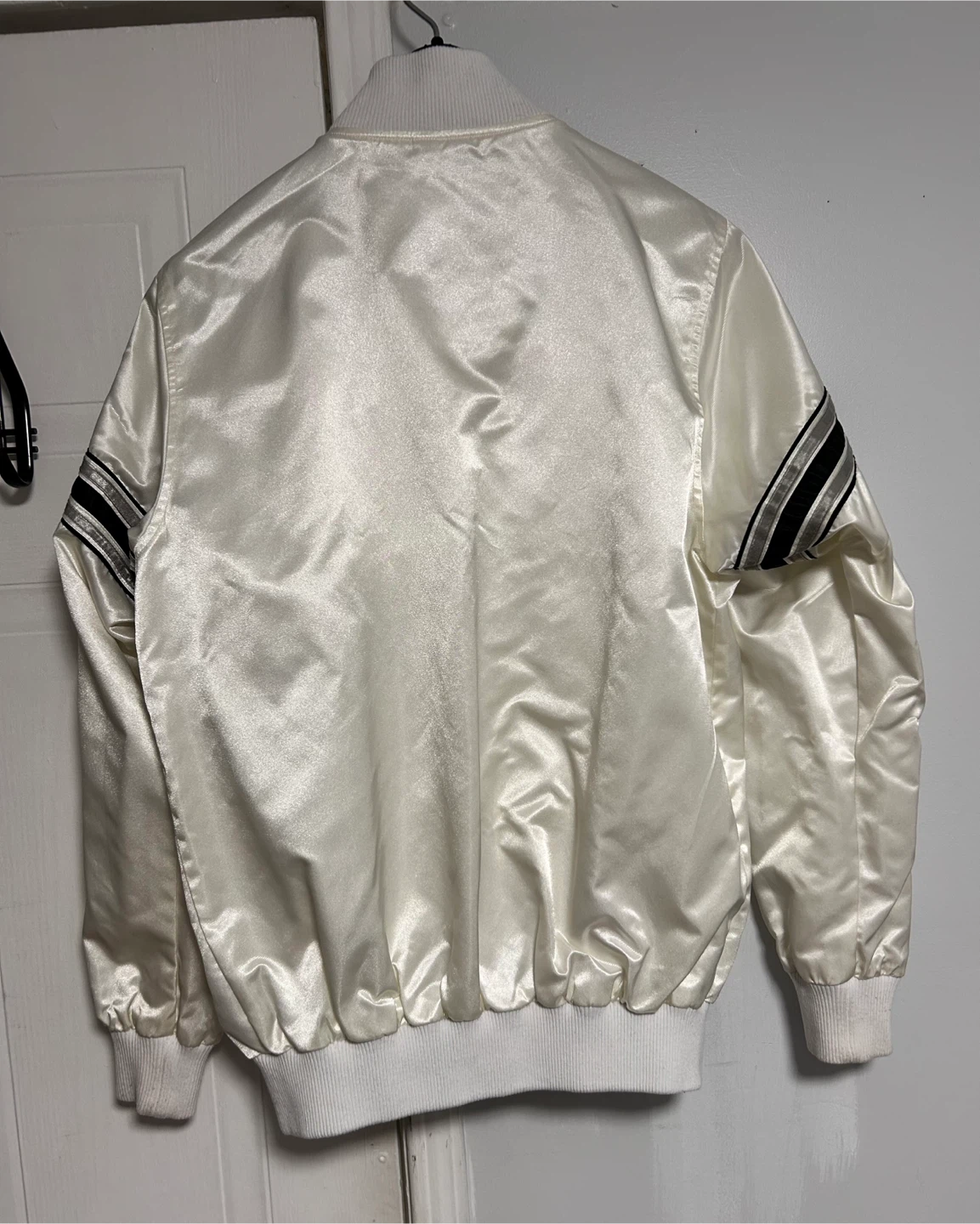 Starter Toronto Raptors Satin Bomber Jacket - S/P - photo 4