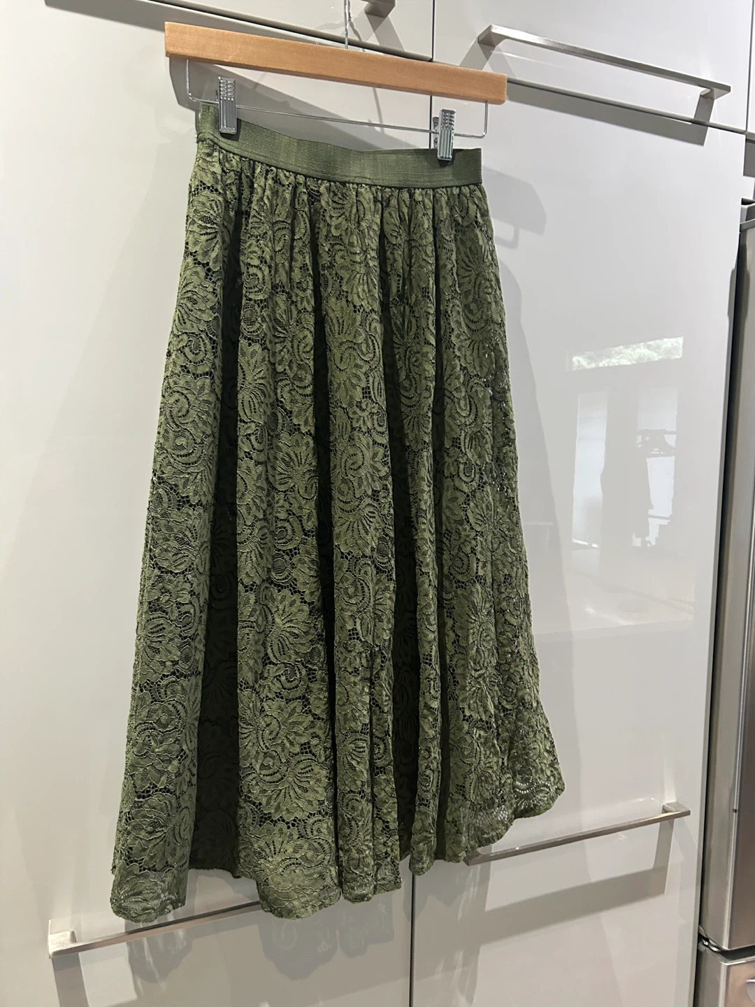 LAFFAIRE Lace Skirt - Olive Green - XS