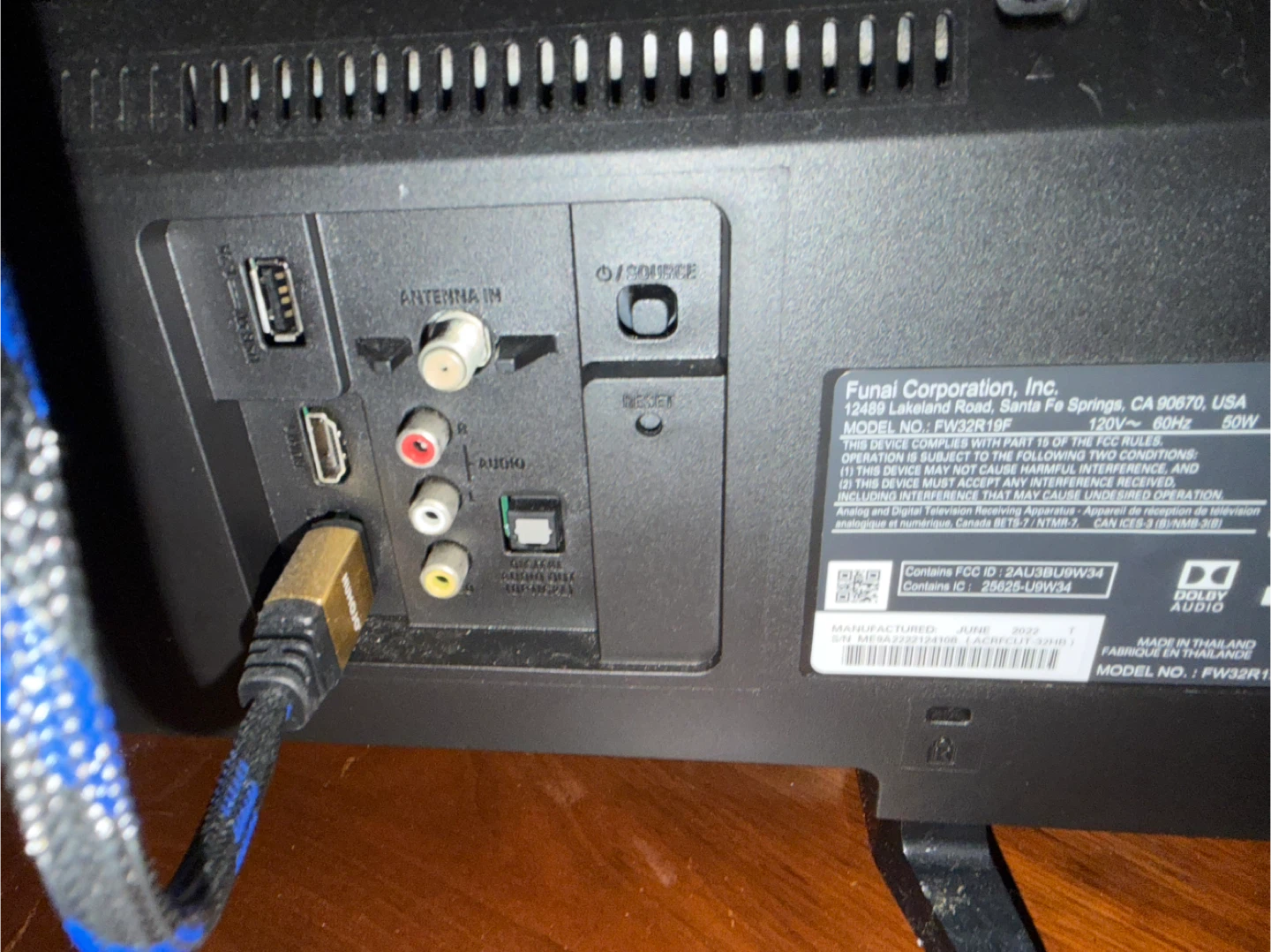 Sanyo Roku TV 32 inch - photo 4