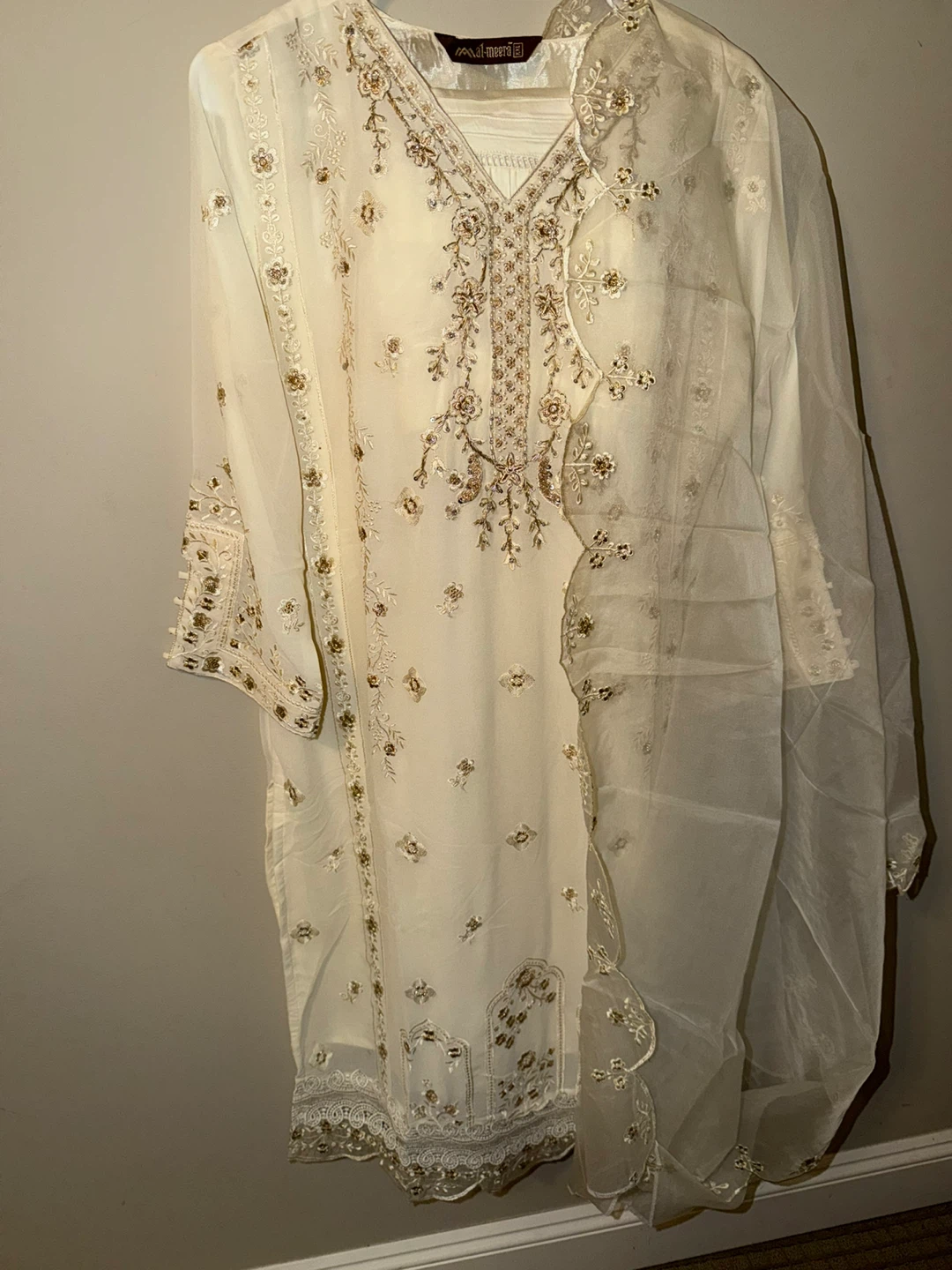 Pakistani suit