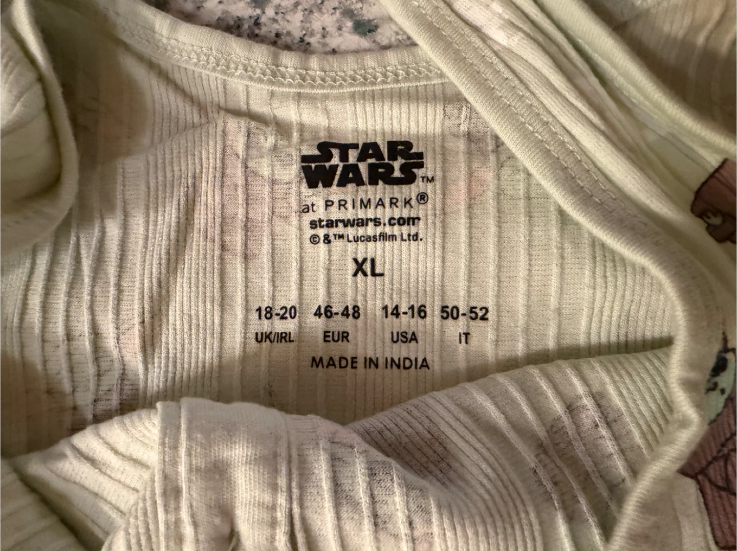 Star Wars Mandalorian Pajama Set - XL - photo 3