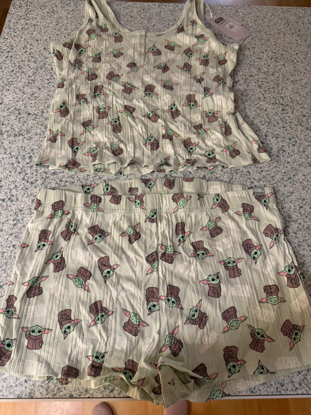 Star Wars Mandalorian Pajama Set - XL