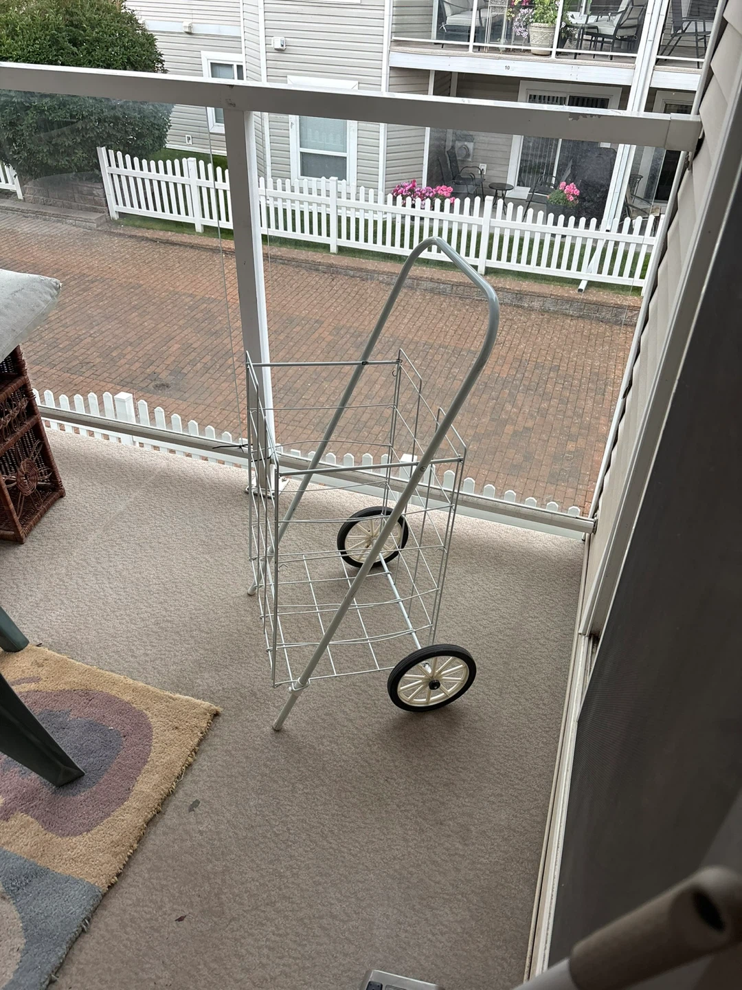 White Folding Shopping Cart - photo 4