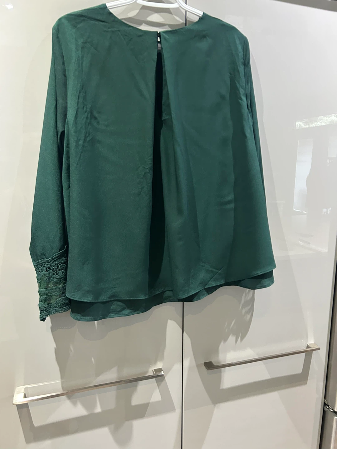 Emerald Green Lace Trim Blouse - photo 2