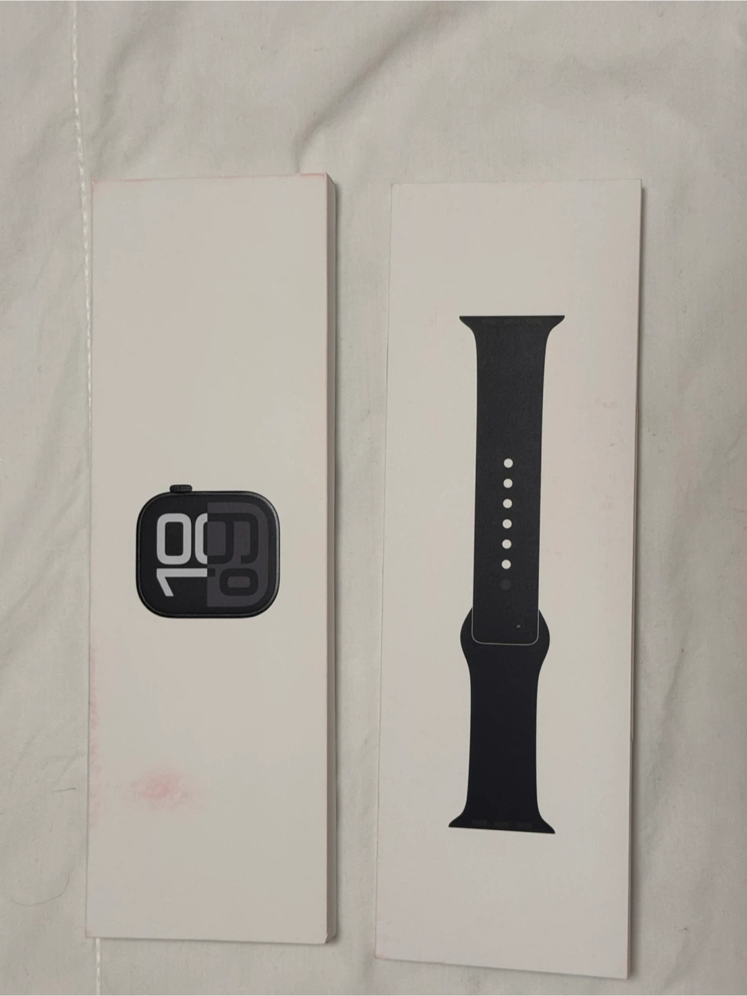 Apple Watch Series 10 - 46mm - photo 2