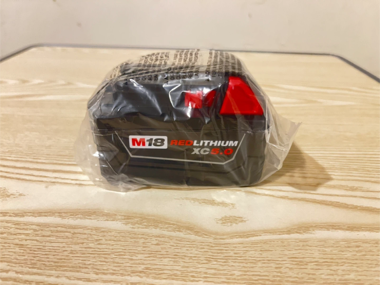 Milwaukee M18 REDLITHIUM XC5.0 18V Battery Pack - photo 4