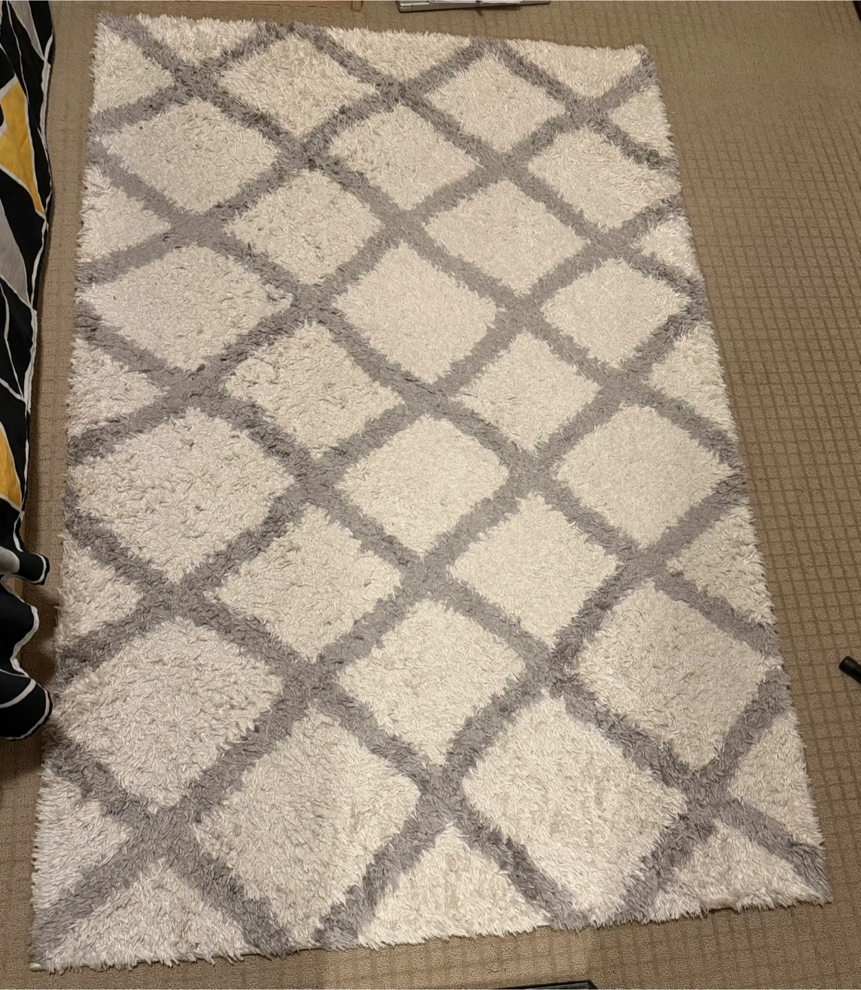 Shaggy Rug with Diamond Pattern