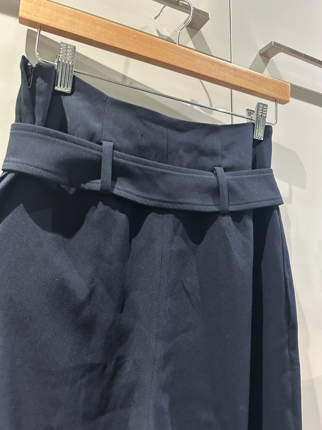 Judith & Charles Navy Belted Wide-Leg Trousers - photo 5
