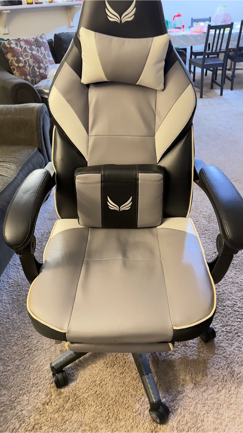 Gaming Chair with Footrest - photo 3