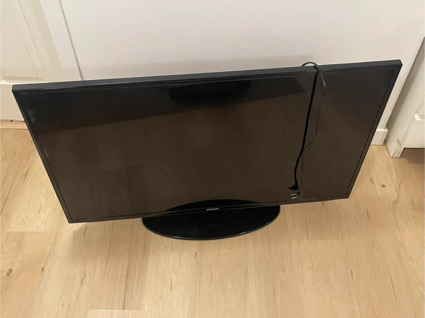 Samsung 46" LED TV