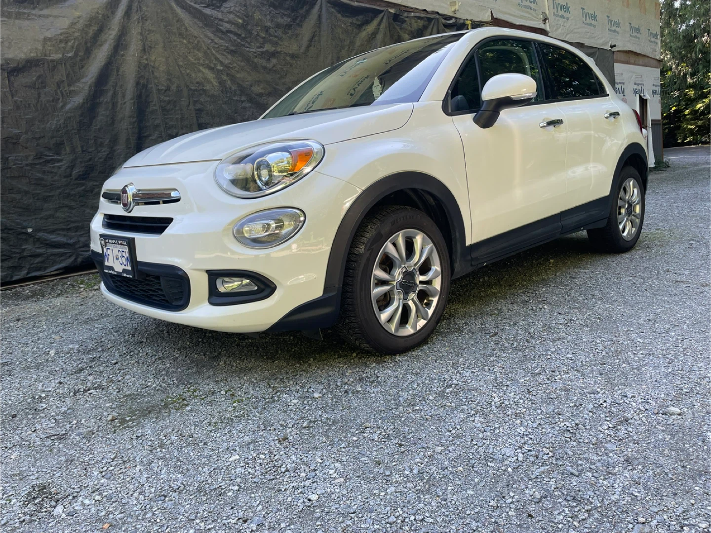 White Fiat 500X Crossover