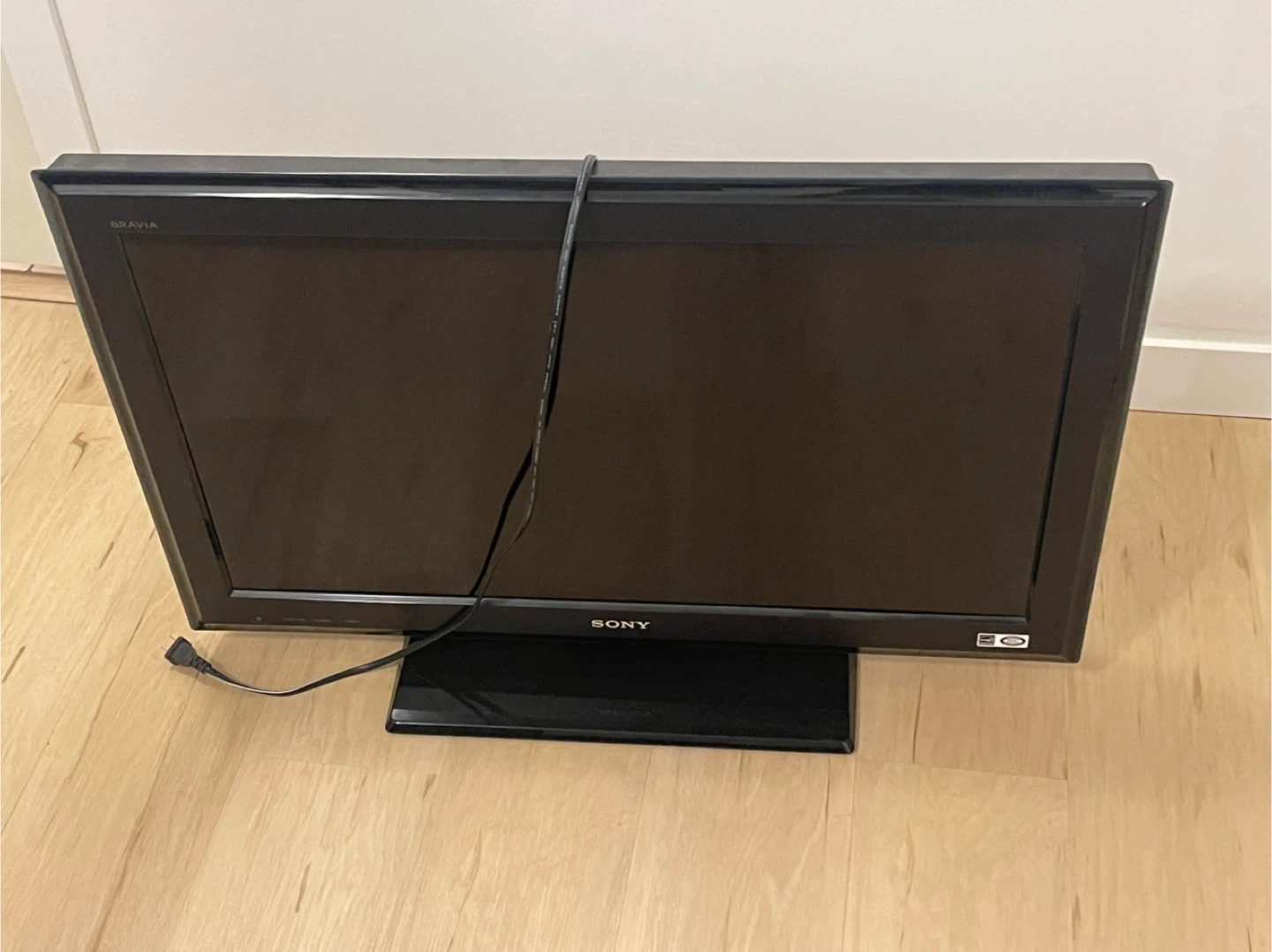 Sony 32” LCD TV