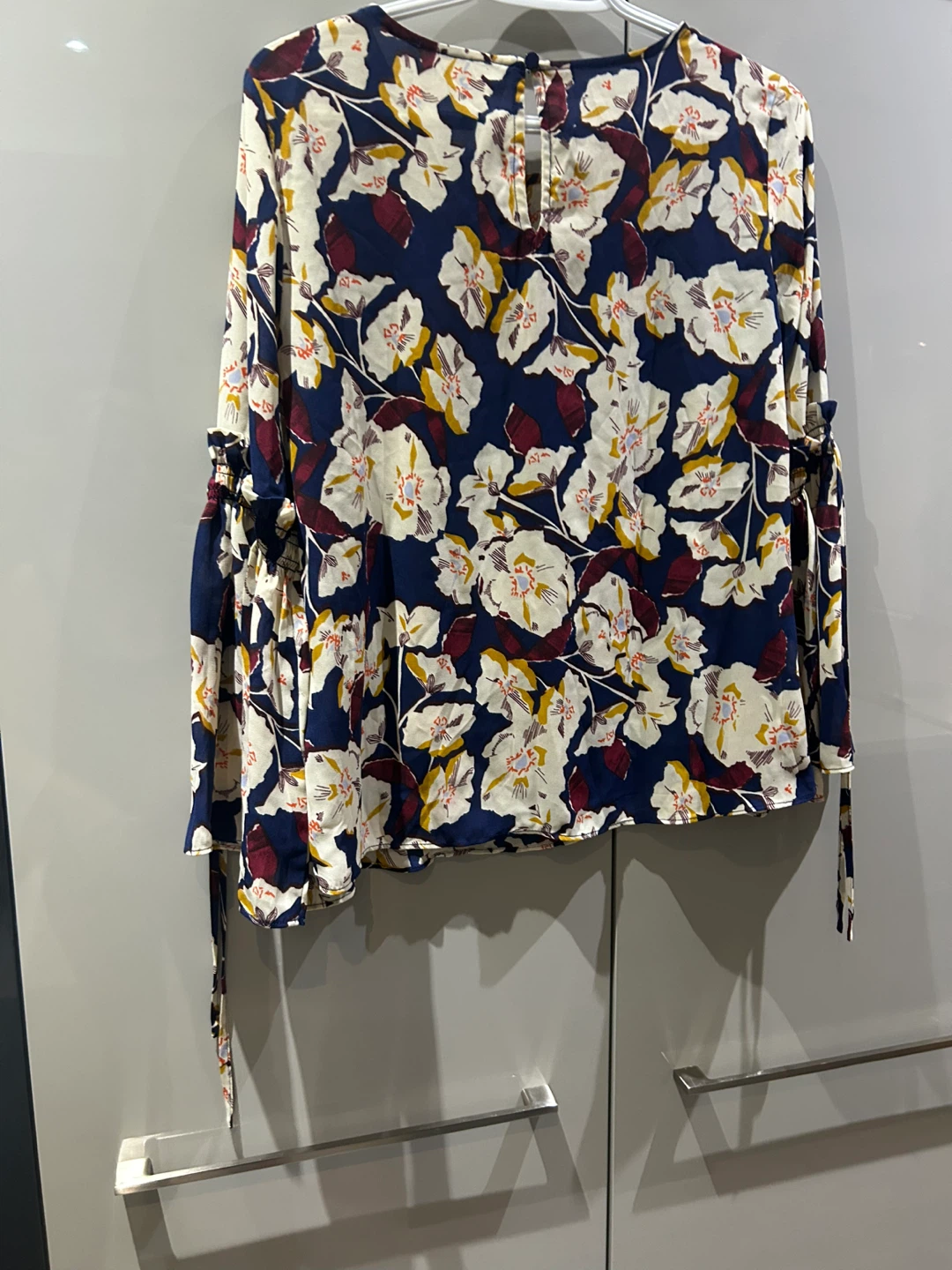 Floral Print Blouse with Bell sleeves - photo 5