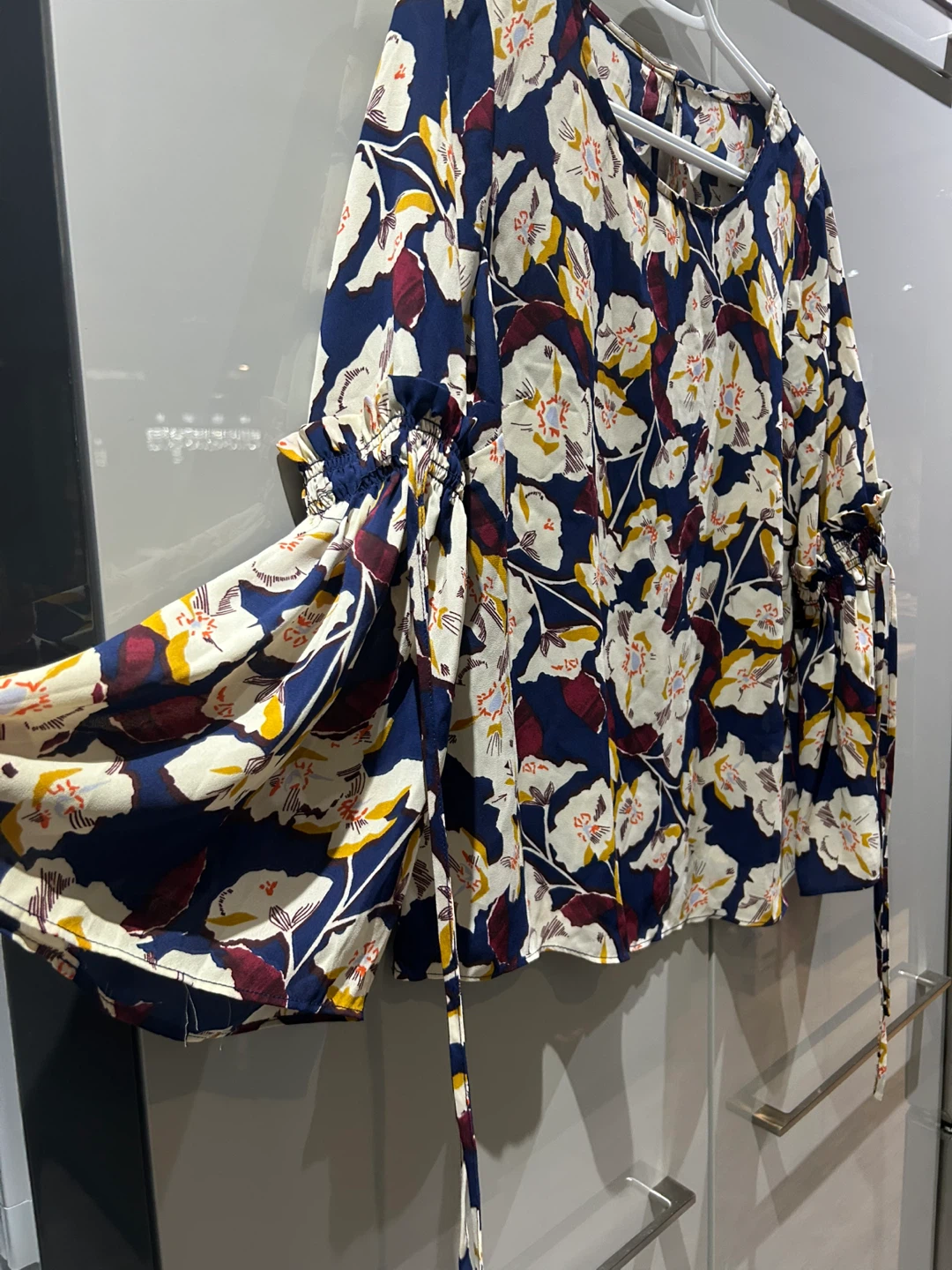 Floral Print Blouse with Bell sleeves - photo 3