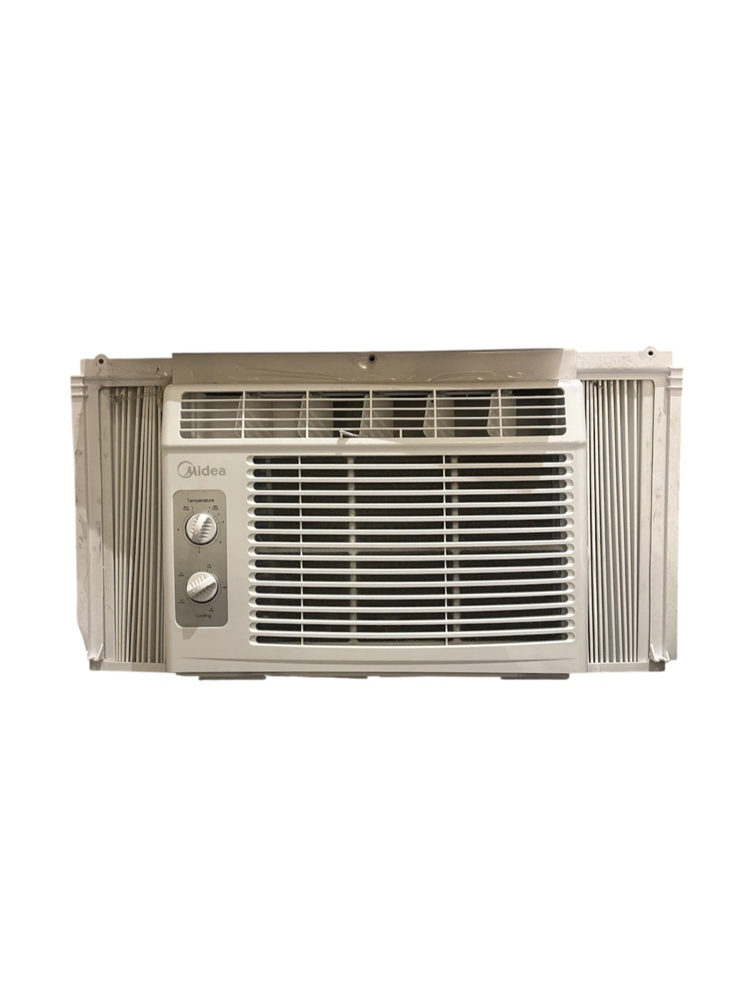 Midea Window Air Conditioner + support bracket