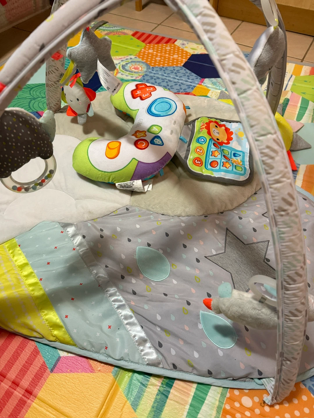 Baby skip hop play gym / may + fisher price pillow