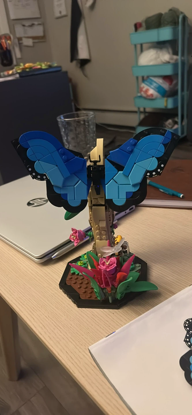 LEGO Butterfly Building Set - photo 2