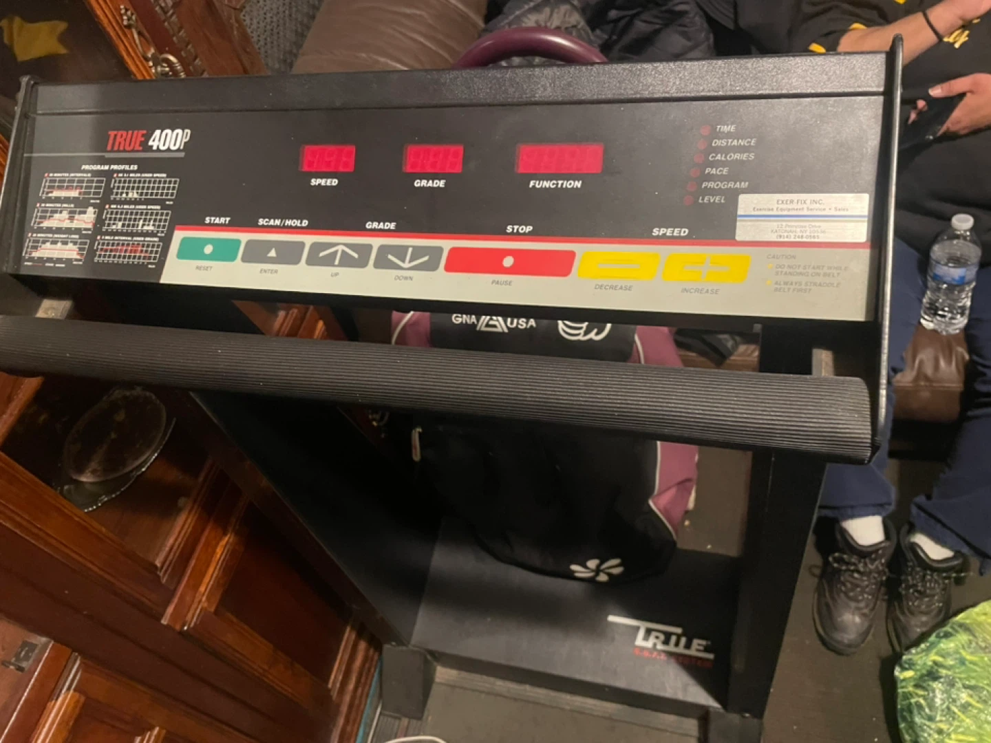 TRUE 400P Treadmill