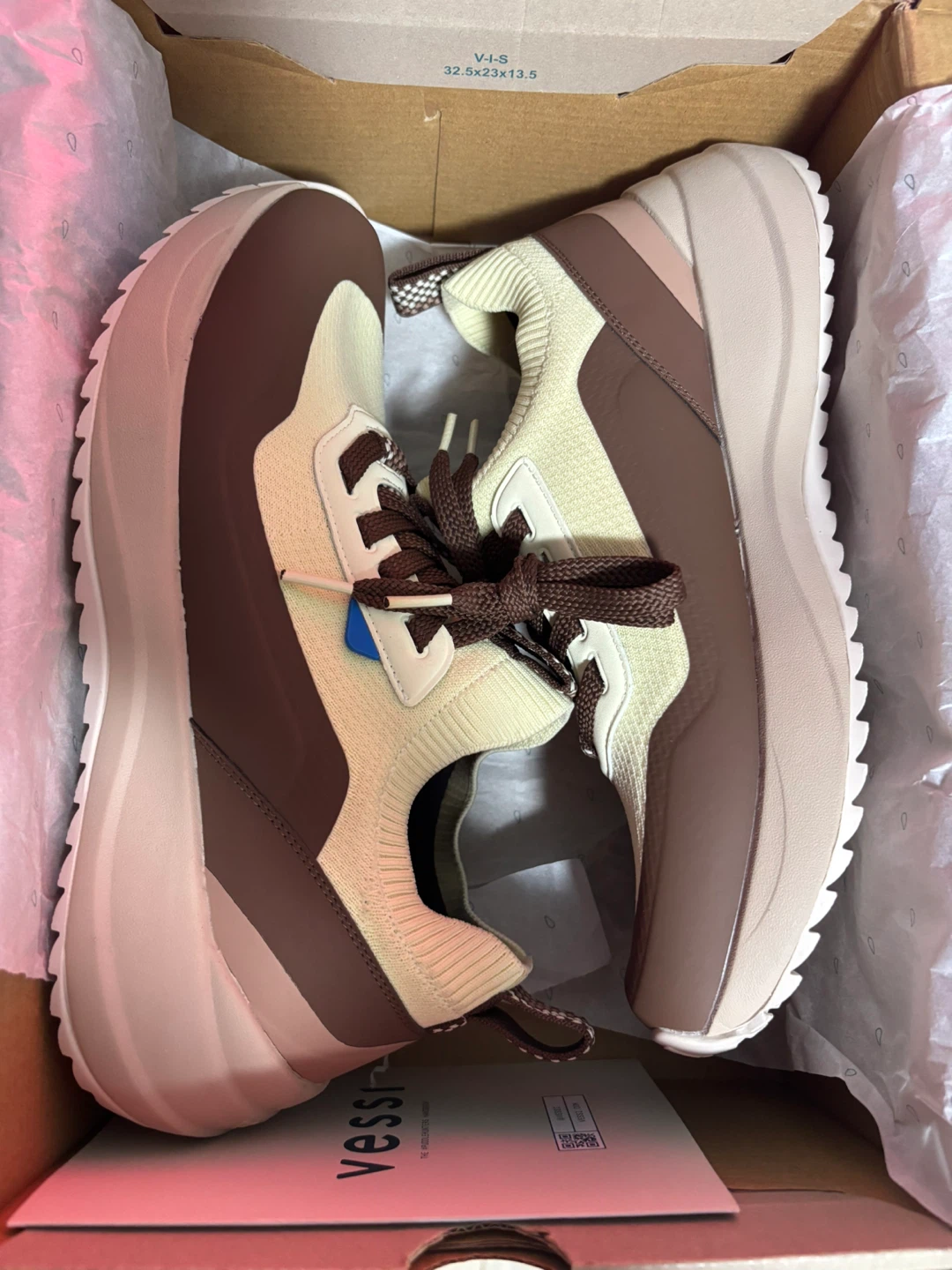 Vessi Stormburst Low top