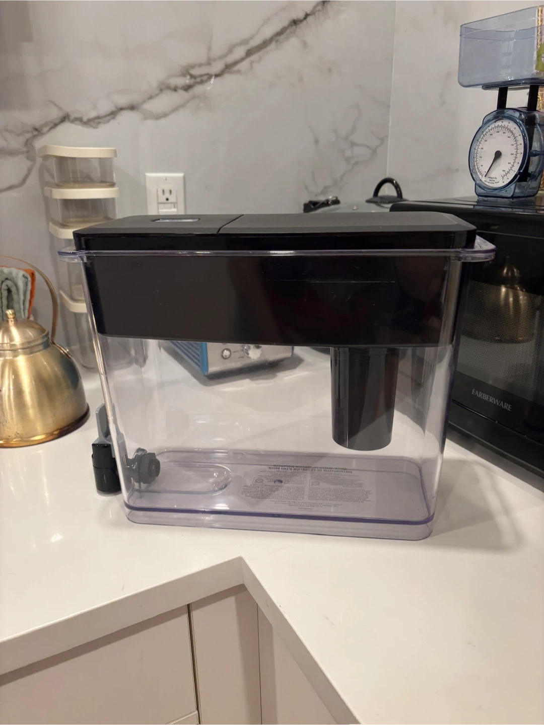 Brita Water Filter Pitcher with Spigot - photo 3
