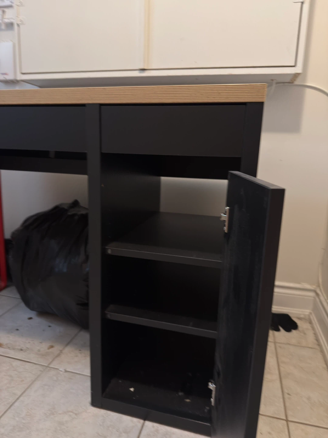 Like New IKEA MICKE Desk – Black/Brown – Assembled, Never Used - photo 3