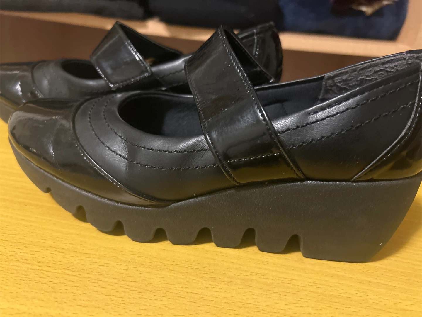 Black Mary Jane Wedge Shoes Size 38 - photo 3