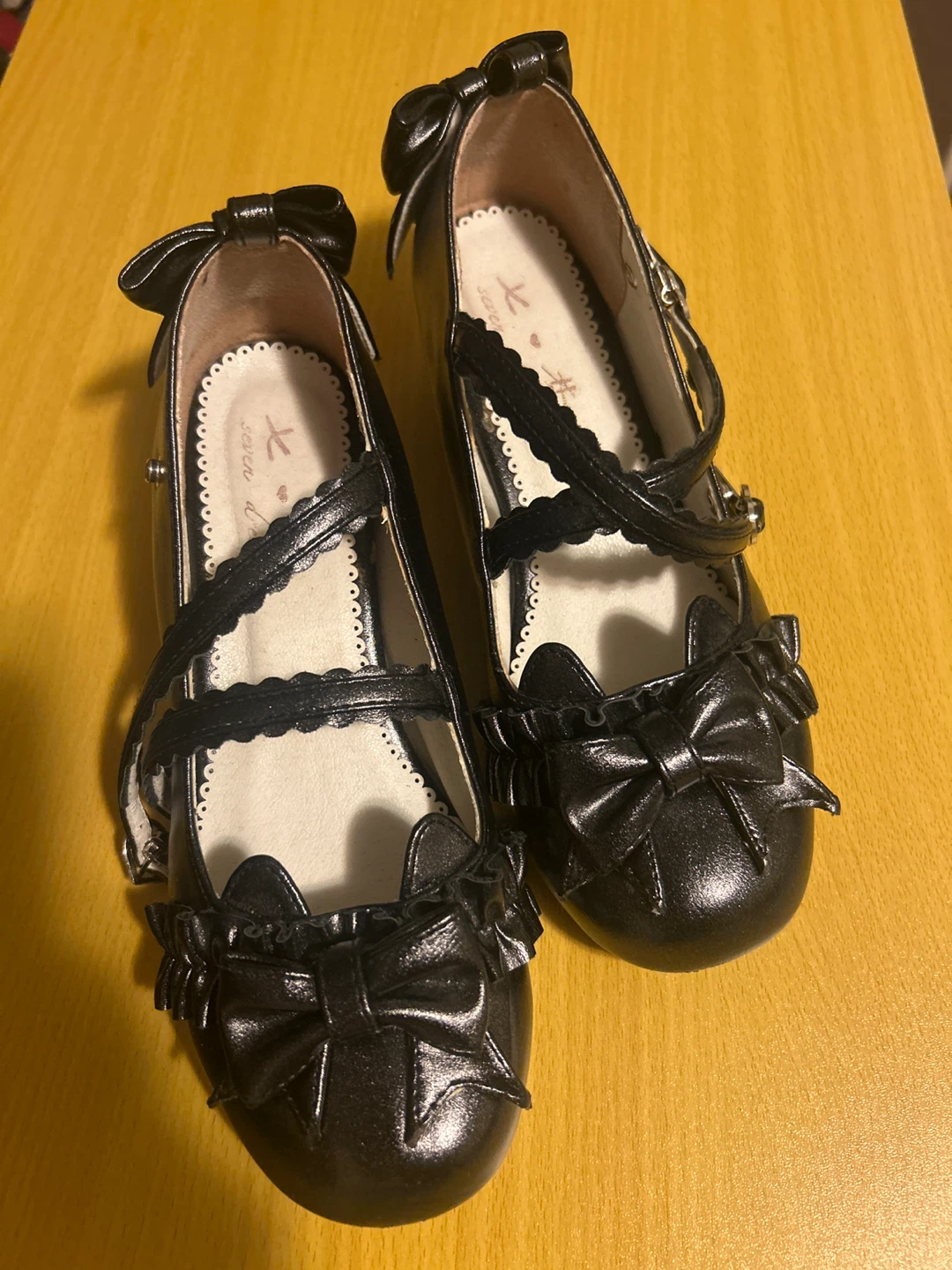 Black Mary Jane Shoes with Bows - Size 37
