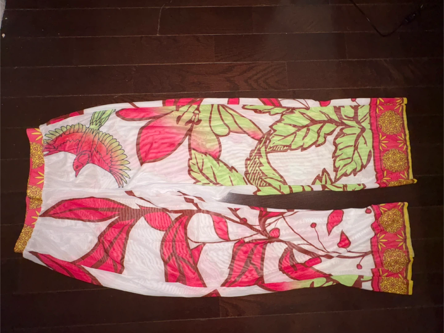 Women's two Piece Swimsuit & Cover-Up Set - Tropical Bird Print - photo 3