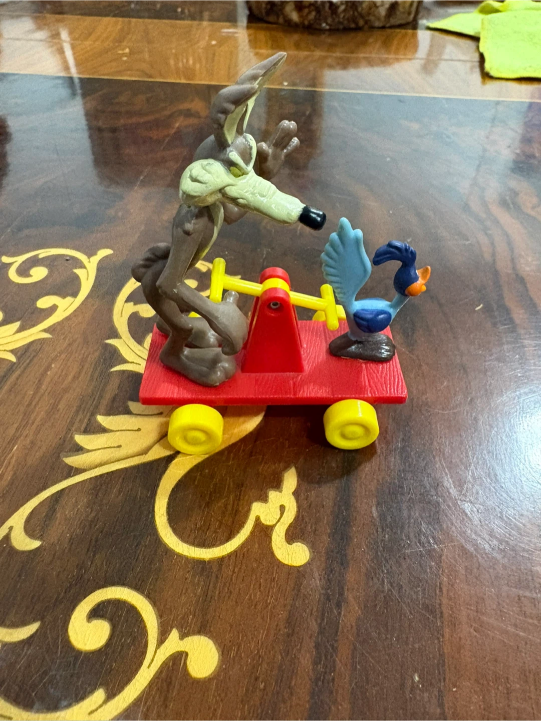 1989 McDonald’s Wile E. Coyote & Road Runner Toy Car - photo 2