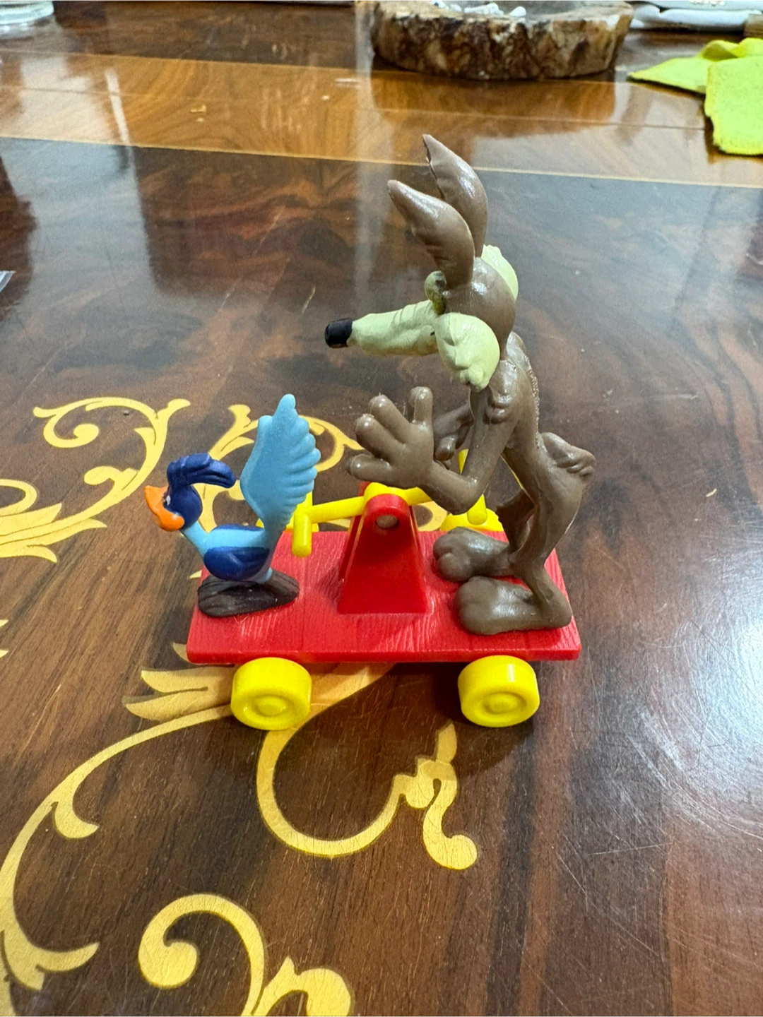 1989 McDonald’s Wile E. Coyote & Road Runner Toy Car - photo 3