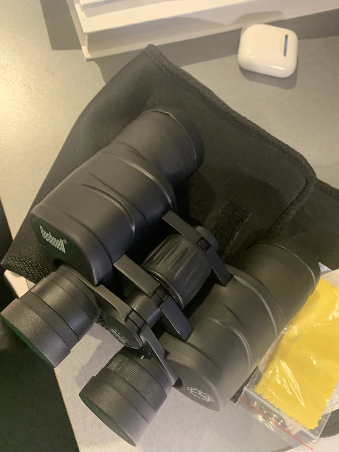 Bushnell 8x40 Binoculars with Case - photo 3