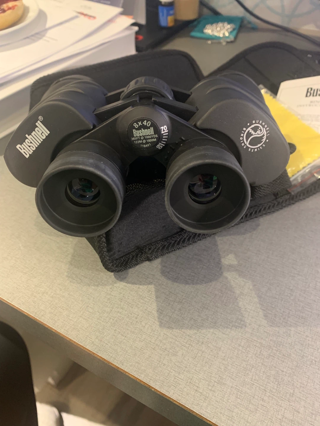 Bushnell 8x40 Binoculars with Case