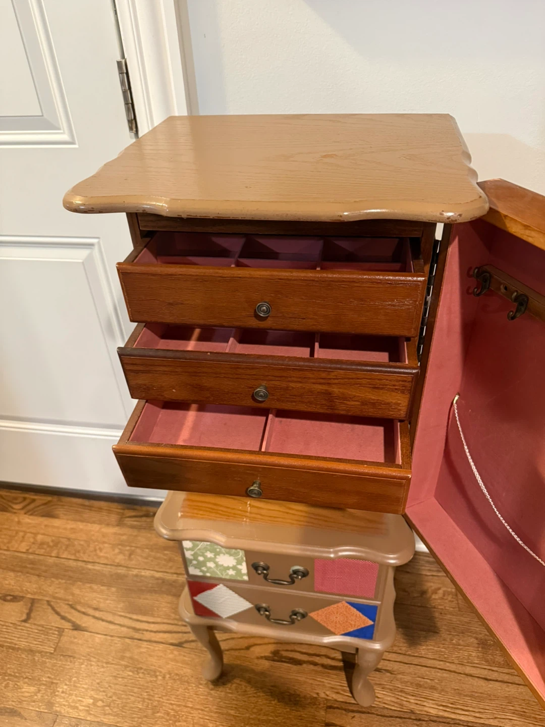 Wooden Jewelry Box with Mirror and Drawers - photo 5