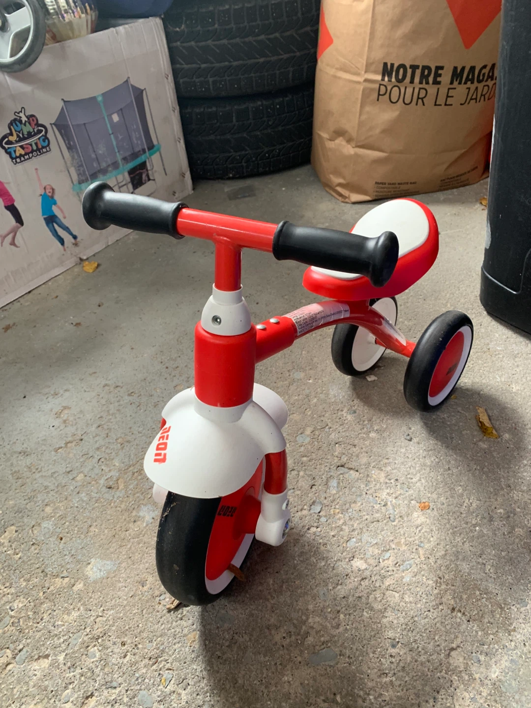 Neon Balance tricycle Bike for Toddlers - mini walker - photo 2