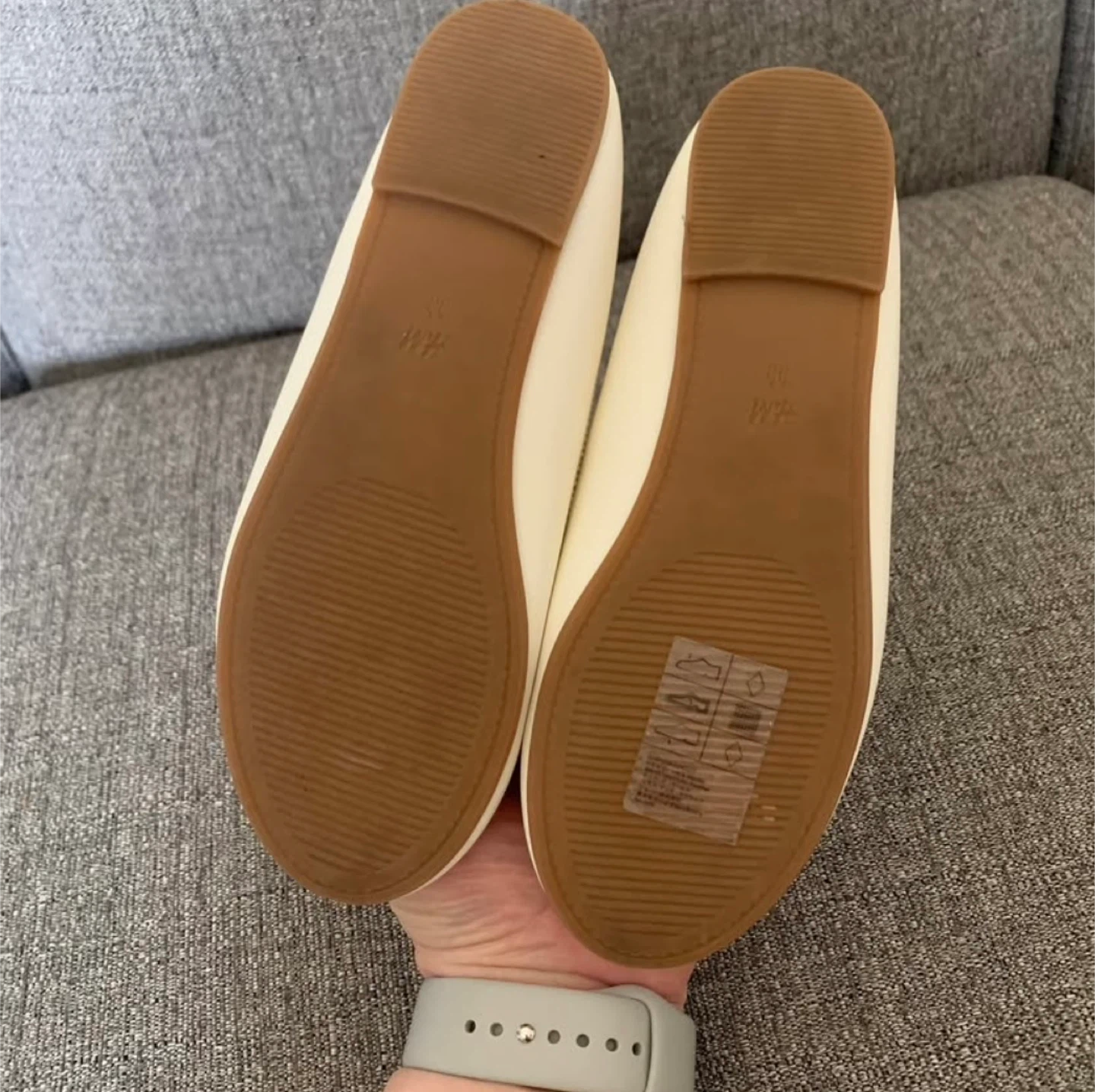 H&M White Ballet Flats with Floral Detail - Size 33 - 6 ladies - photo 2