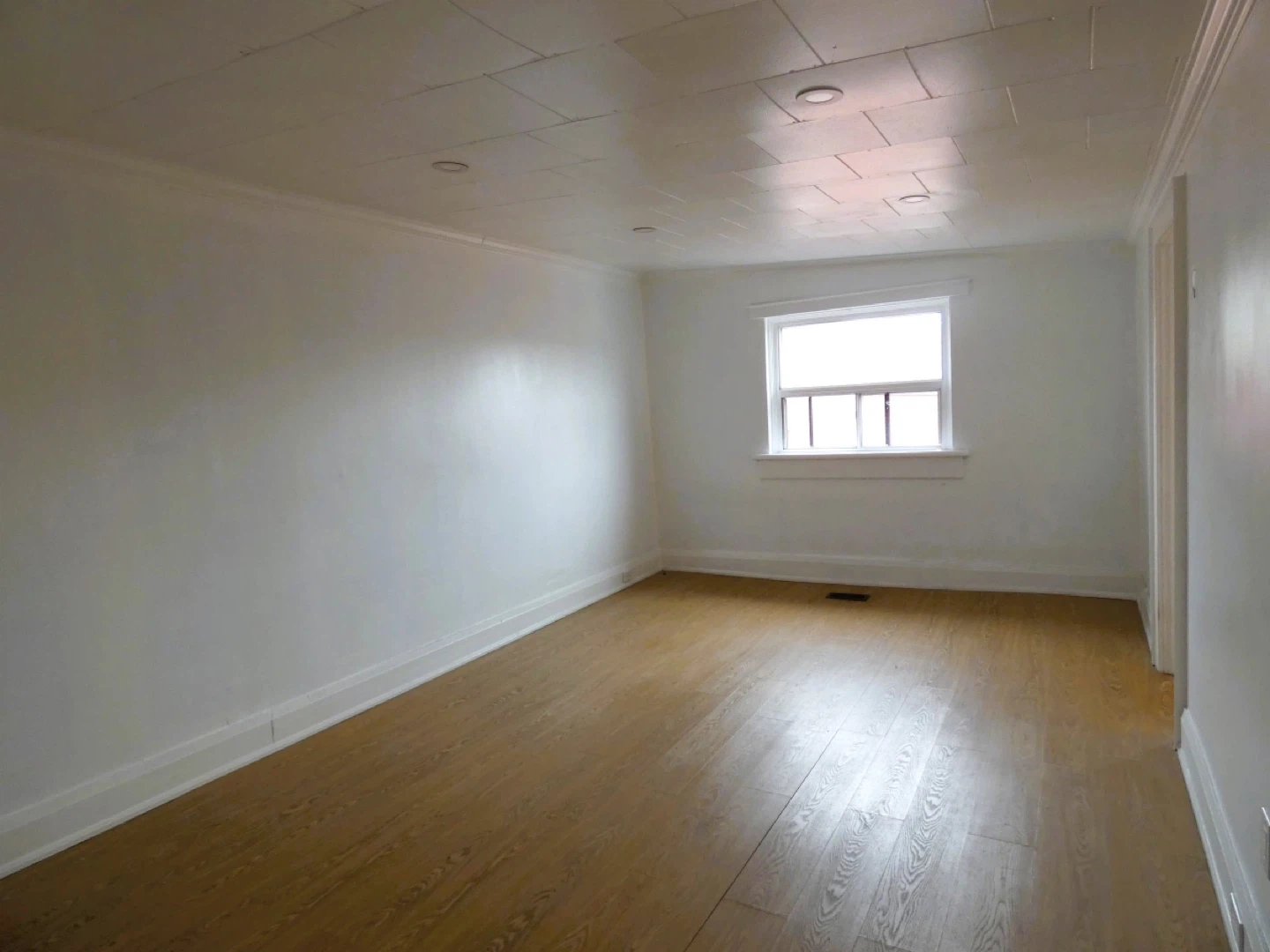 Apartment for rent Main Street - photo 3