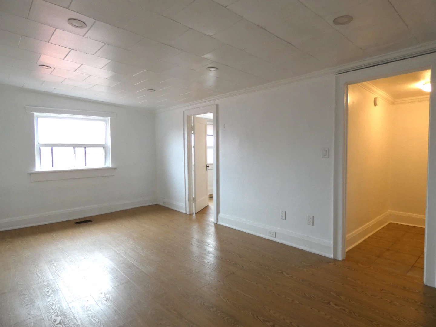 Apartment for rent Main Street - photo 4