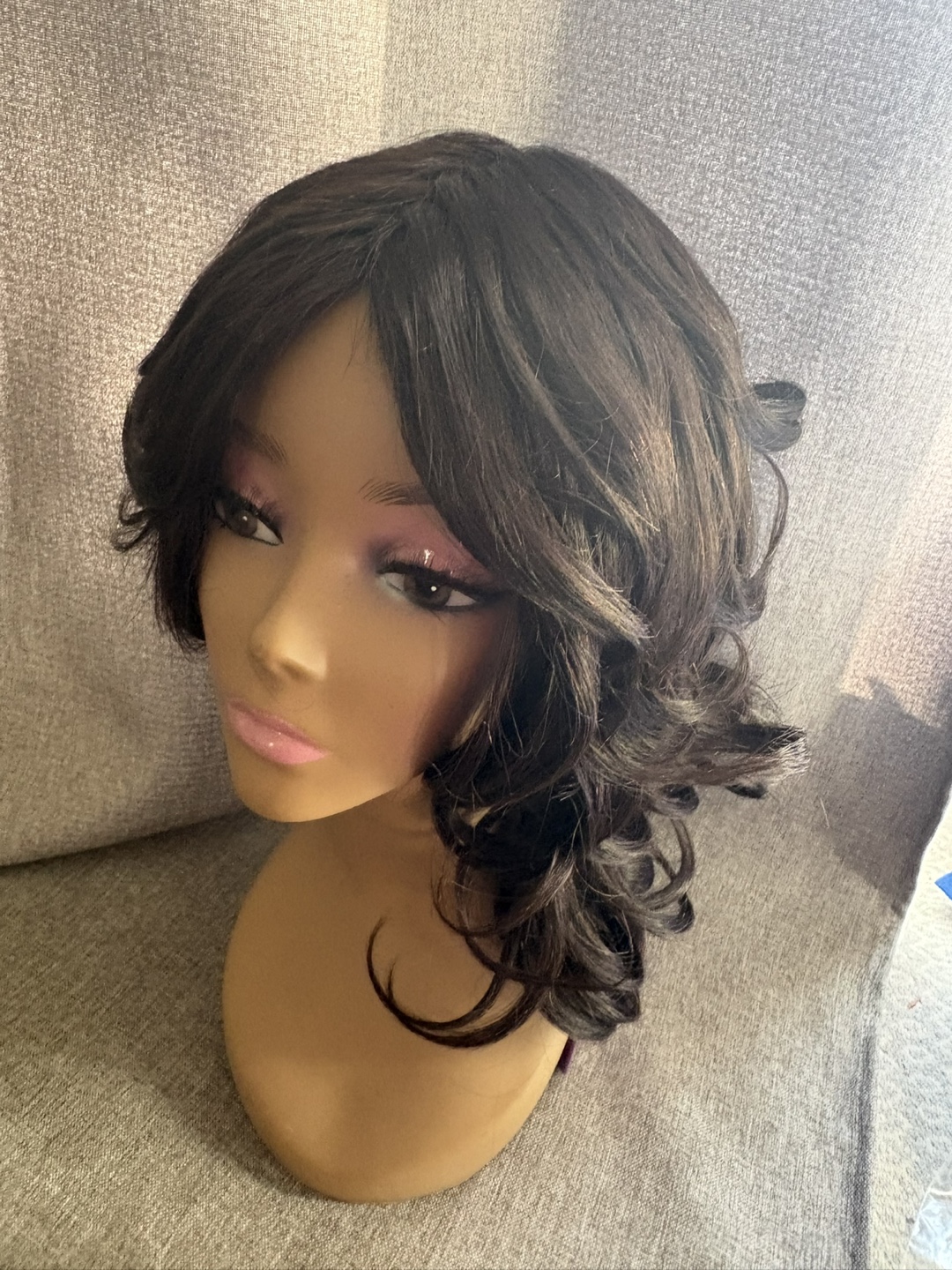 Short Wig - Blonde & Brown Highlights - photo 2