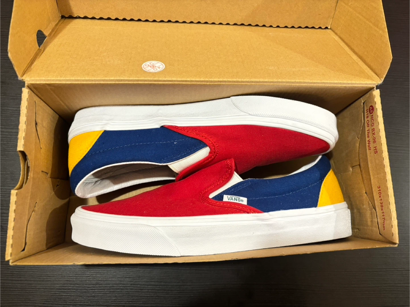 Vans Classic Slip-On Shoes (Yacht Club)Red Blue Yellow Size 9 - photo 4