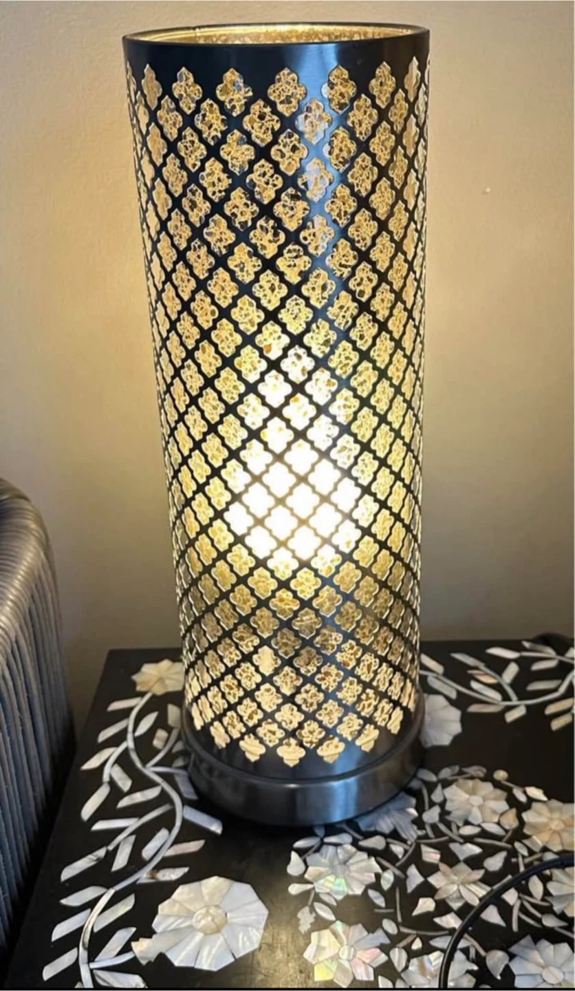 Table Lamp - $20 - East York - photo 2