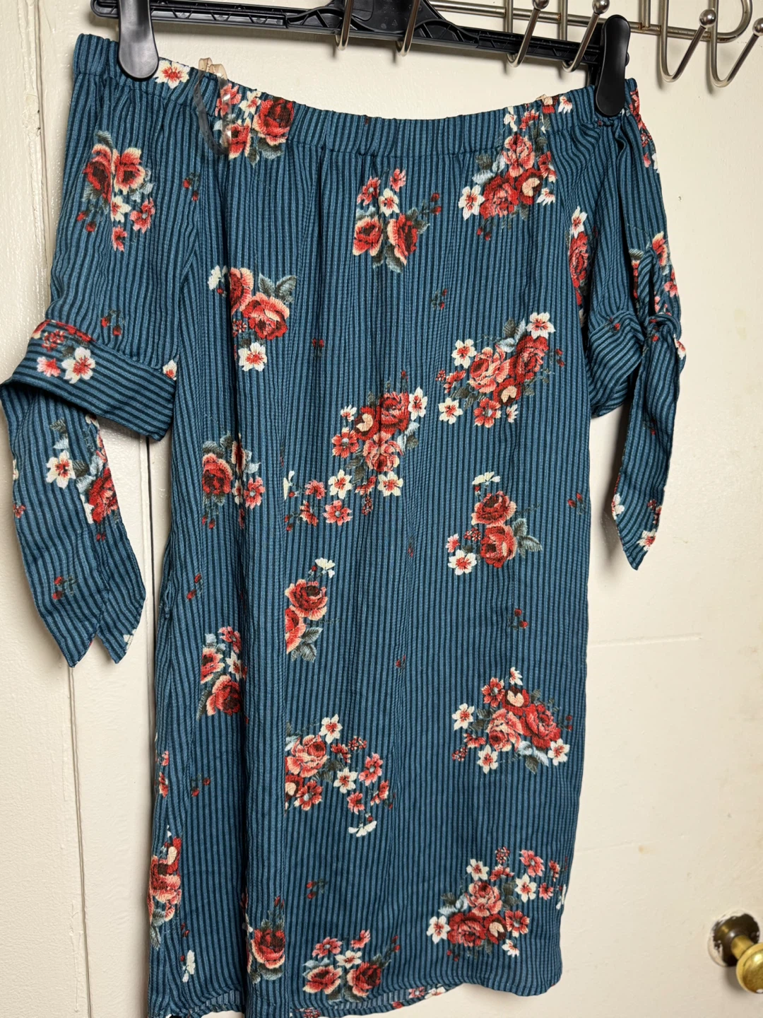 Haute Monde Floral Off-the-Shoulder Top - Size M - photo 3