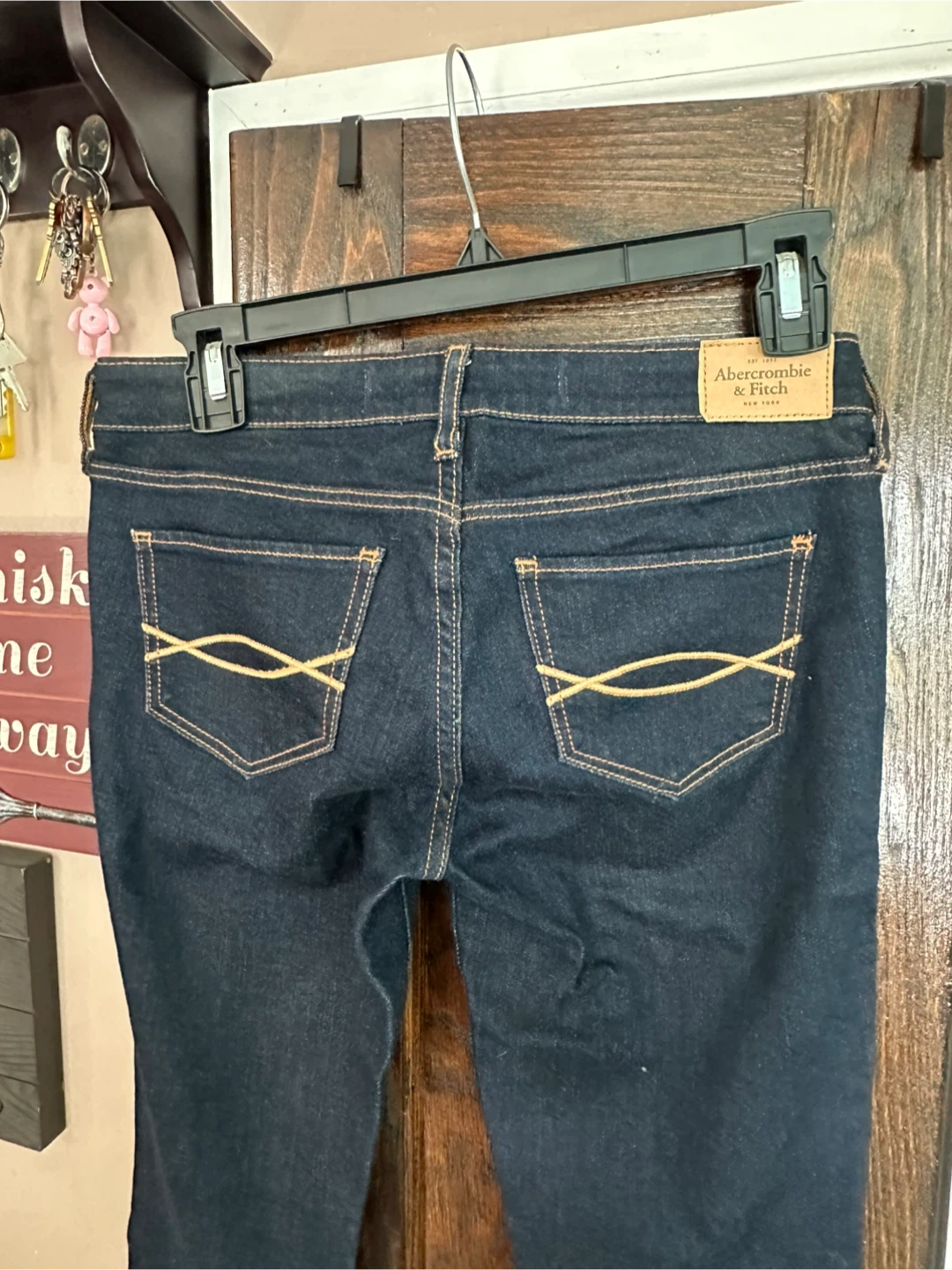 Abercrombie & Fitch Women's Dark Wash Jeans Size 26W 29L - photo 5