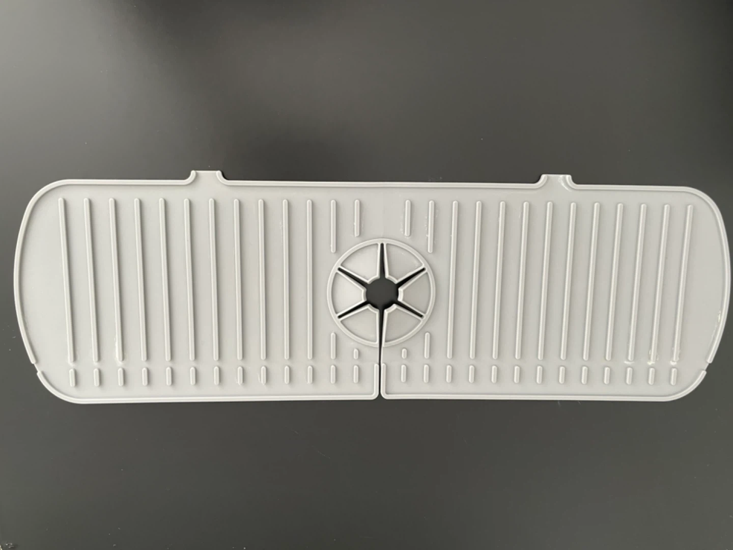 Grey Silicone kitchen sink splash guard Faucet Mat